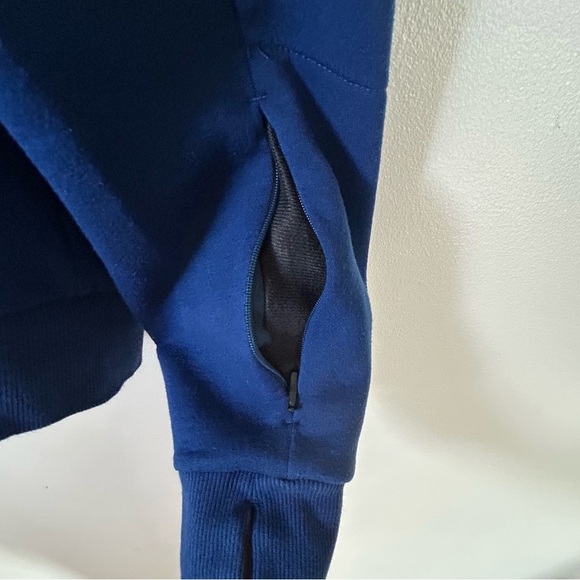 Oakley Men's B1B PO 2.0 Blue Hoodie - Picture 3 of 13